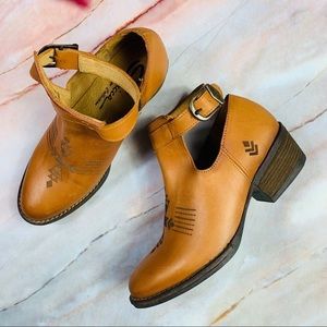Spring/fall Booties